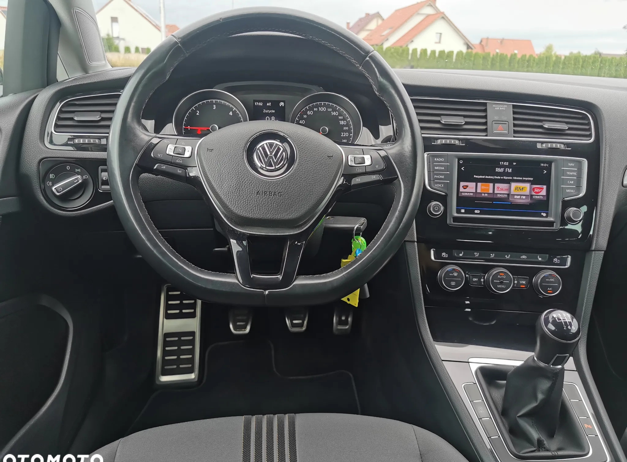 Volkswagen Golf cena 49900 przebieg: 144600, rok produkcji 2017 z Kostrzyn małe 301